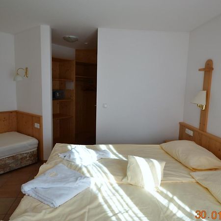 Appartement Hotel Sonneck Konigsleiten Phòng bức ảnh